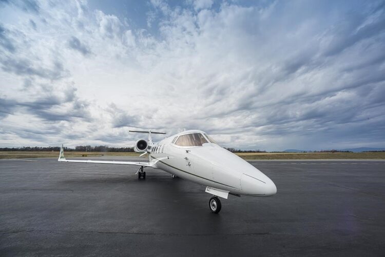 2010 Learjet 60XR For Sale - Image 9