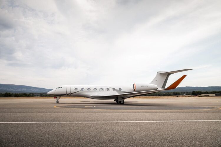 2017 Gulfstream G650ER For Sale - Image 2